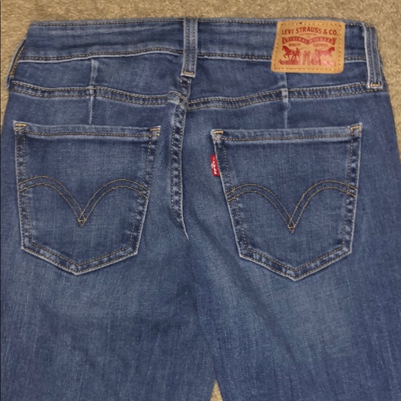 size 26 levi jeans - Picture 4 of 5